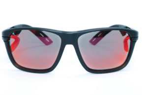 136 Glass Macliru(マクリル)